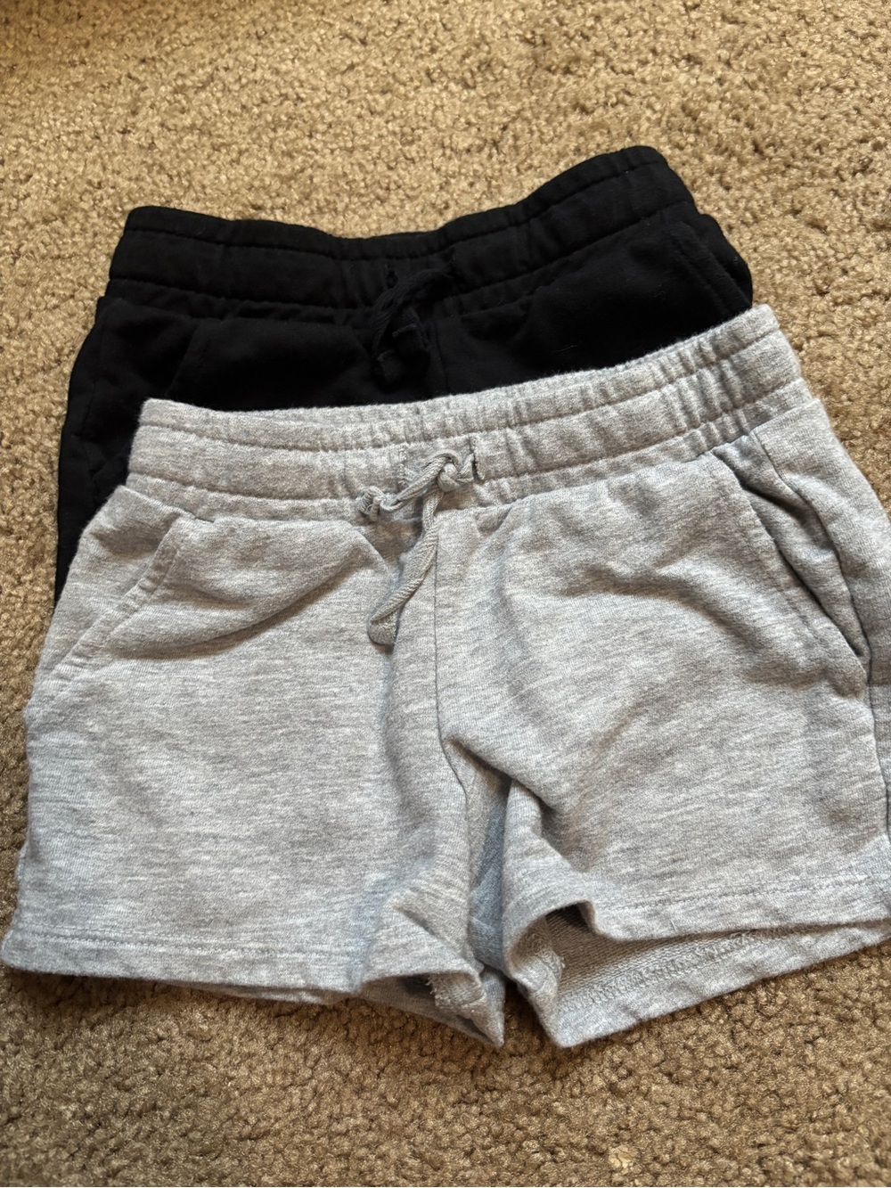 Toddler Girls Knit Shorts - Gray and Black 3T